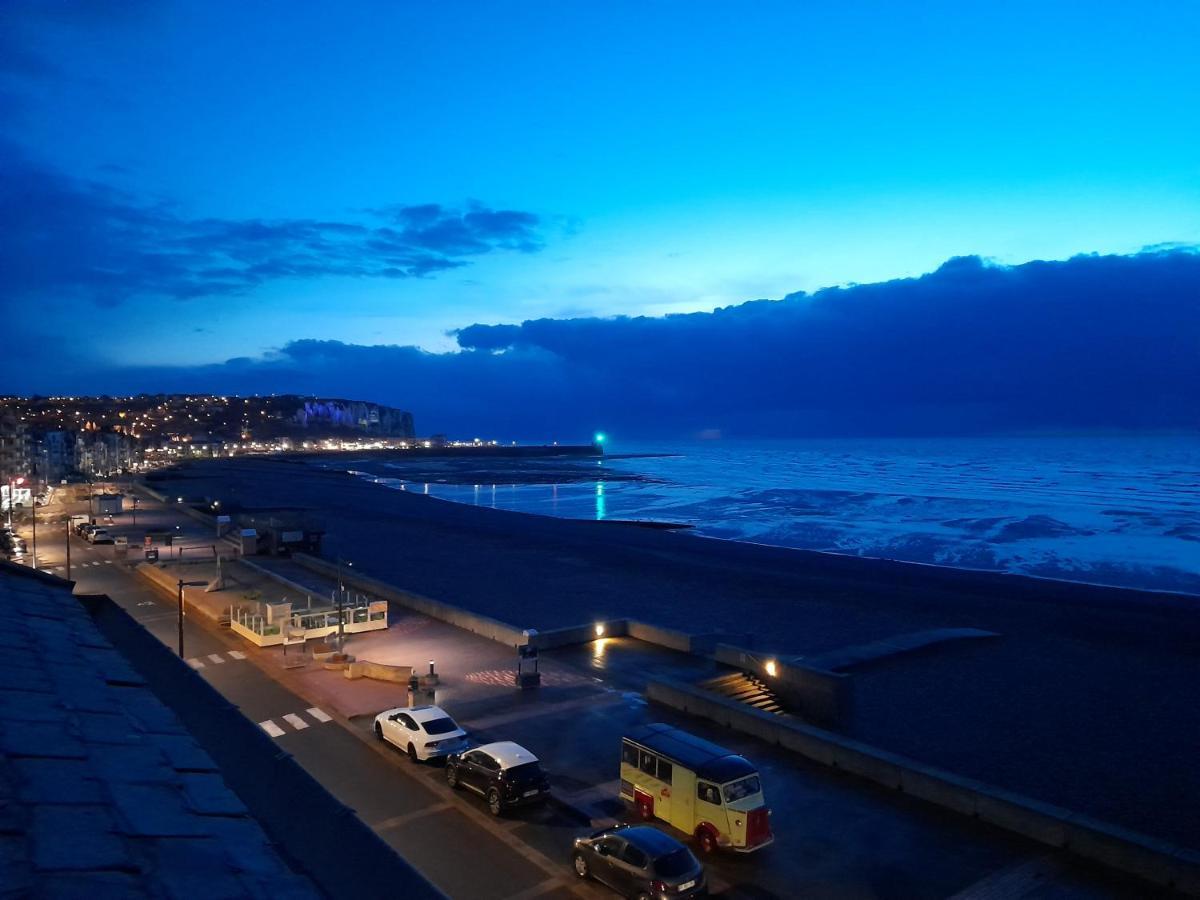 Charmante Villa Plein Sud 50M De La Plage - Balcon Vue Laterale Sur Mer - Equipee De La Fibre, Wifi, Internet Мер-ле-Бен Экстерьер фото